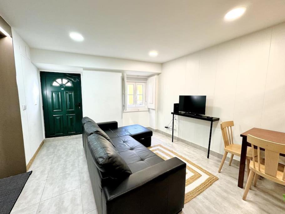 Apartamento Aconchegante Bairro Alto 리스본 외부 사진
